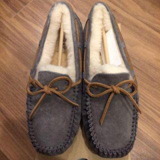 アグ(UGG)の新品 UGG アグ ダコタ dakota 5612 モカシン シューズ ブーツ(スリッポン/モカシン)