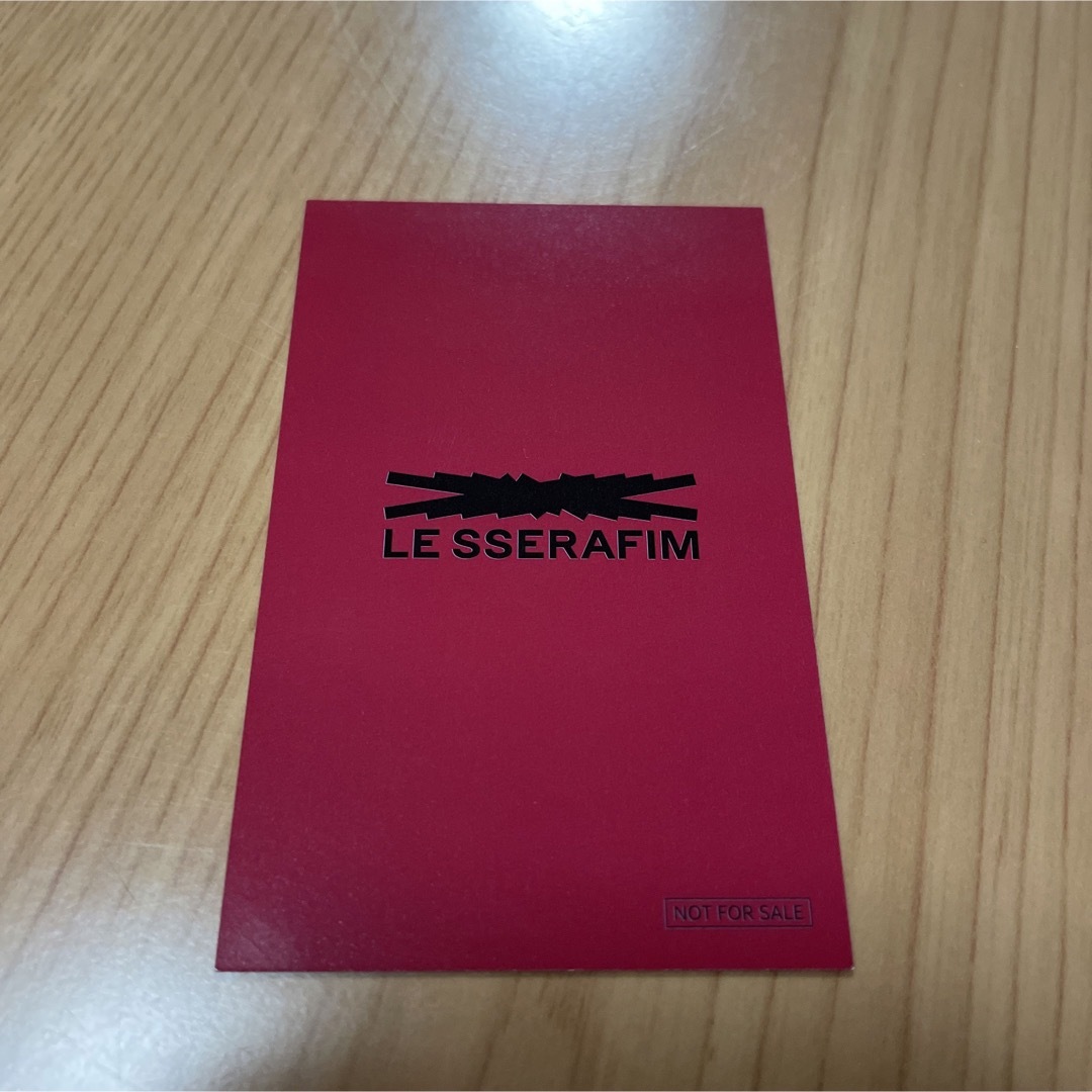 LE SSERAFIM(ルセラフィム)のルセラフィム エンタメ/ホビーのタレントグッズ(アイドルグッズ)の商品写真