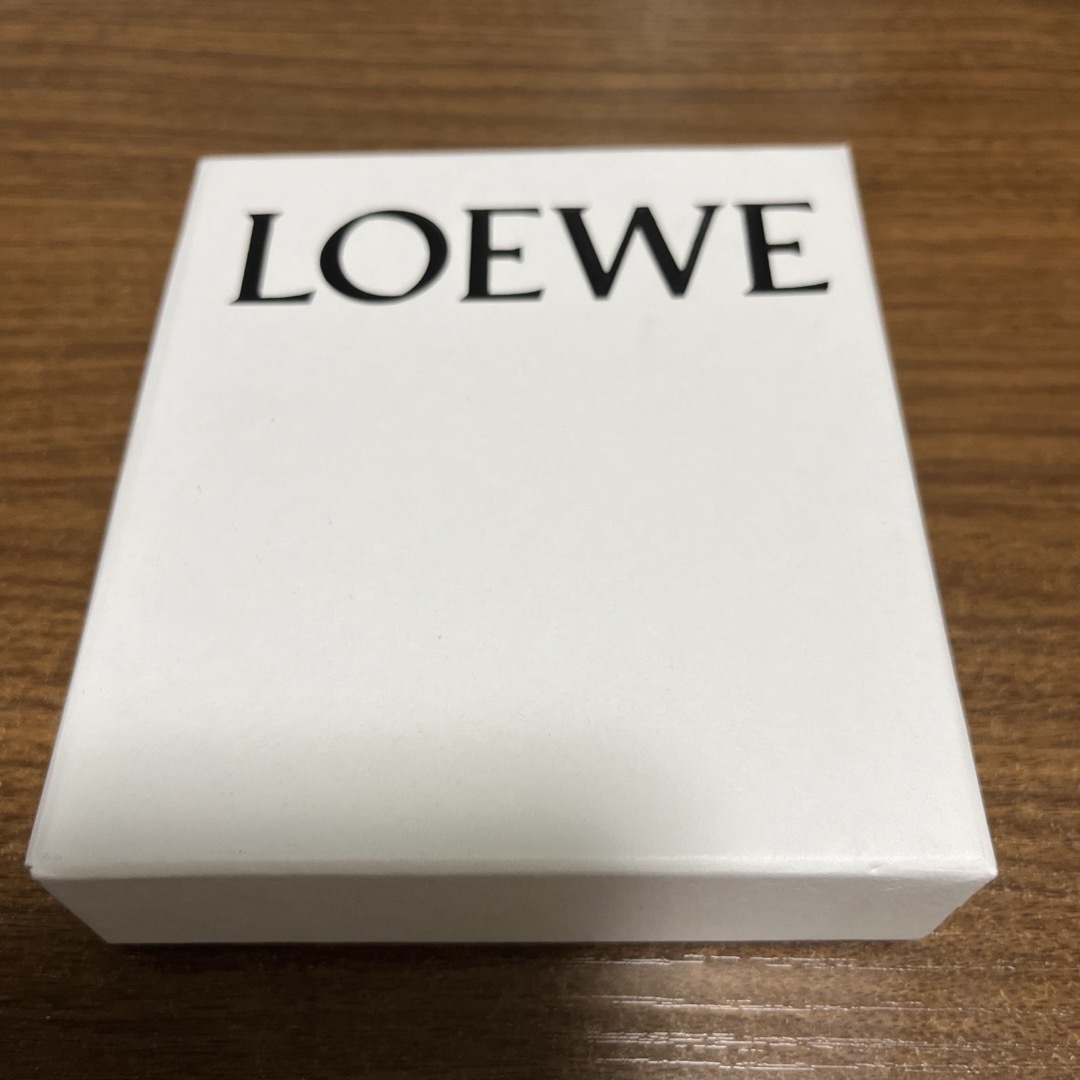 LOEWE(ロエベ)のLOEWE・二つ折り財布 メンズのファッション小物(折り財布)の商品写真