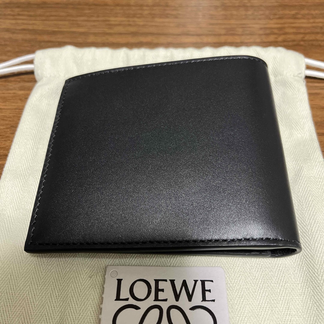 LOEWE(ロエベ)のLOEWE・二つ折り財布 メンズのファッション小物(折り財布)の商品写真