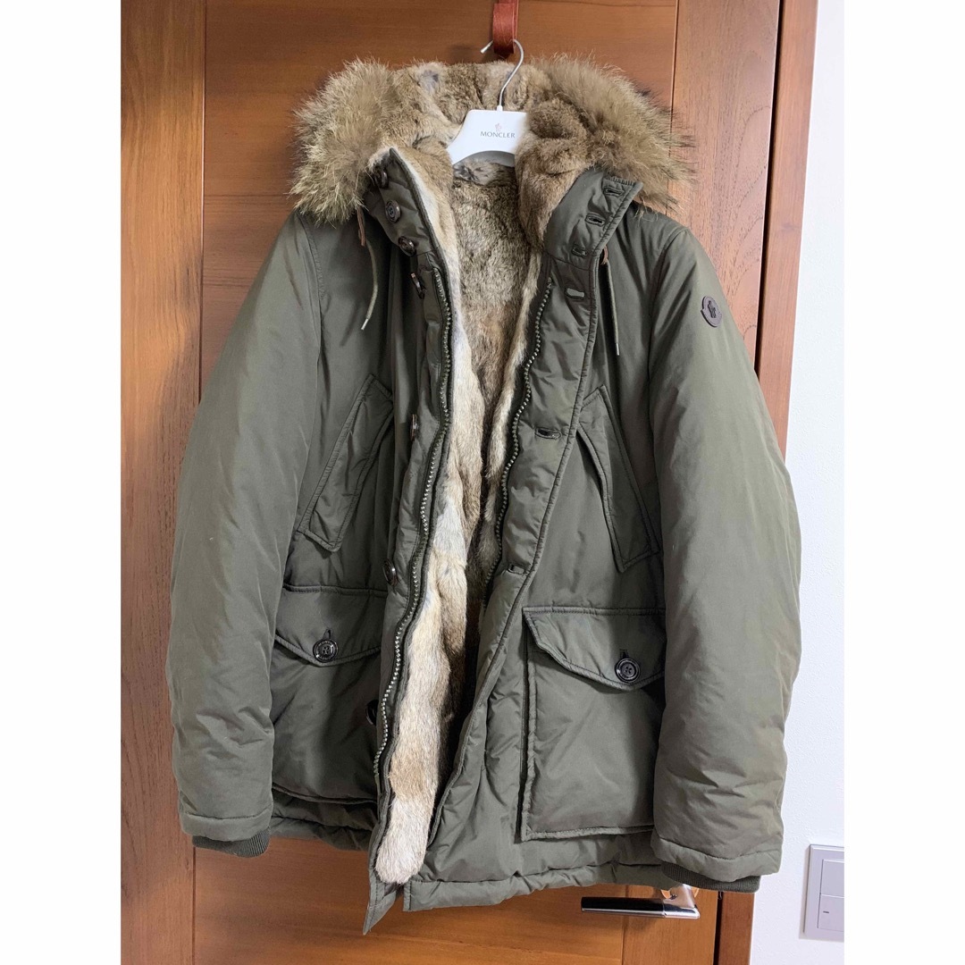 希少サイズ　モンクレール　シャトーブリアン　4 総毛皮　moncler 美品 | フリマアプリ ラクマ