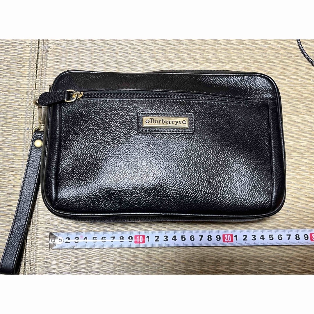 BURBERRY - バーバリー クラッチバッグの通販 by onhk|バーバリーなら