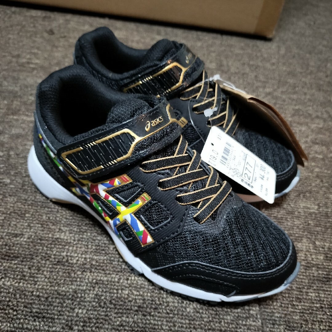 asics(アシックス)のアシックス　19.0 子供靴 キッズスニーカー asics キッズ/ベビー/マタニティのキッズ靴/シューズ(15cm~)(スニーカー)の商品写真