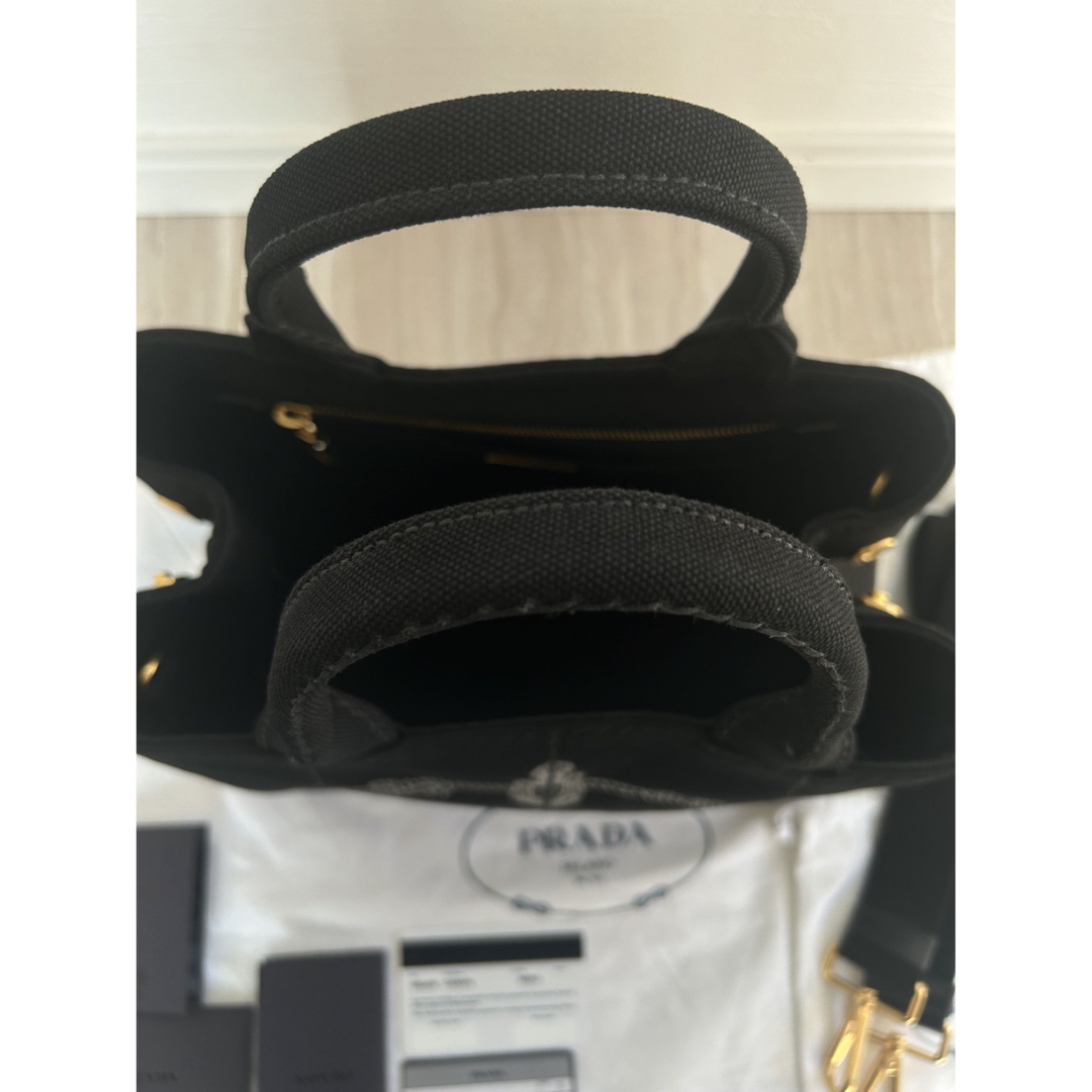 PRADA - 限定価格❗️極美品 PRADA黒カナパ S トートバッグ PRADA - 限定価格❗️極美品 PRADA黒カナパ S トートバッグ