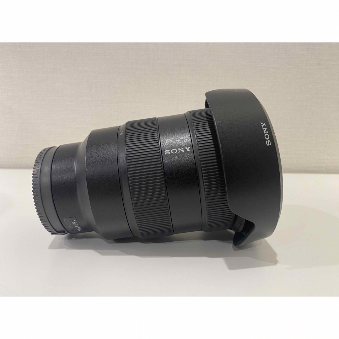 SONY(ソニー)の【美品】SEL1635GM   FE 16-35mm F2.8 GM  SONY スマホ/家電/カメラのカメラ(レンズ(ズーム))の商品写真