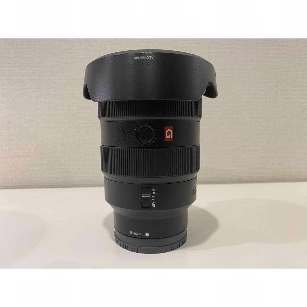 SONY(ソニー)の【美品】SEL1635GM   FE 16-35mm F2.8 GM  SONY スマホ/家電/カメラのカメラ(レンズ(ズーム))の商品写真