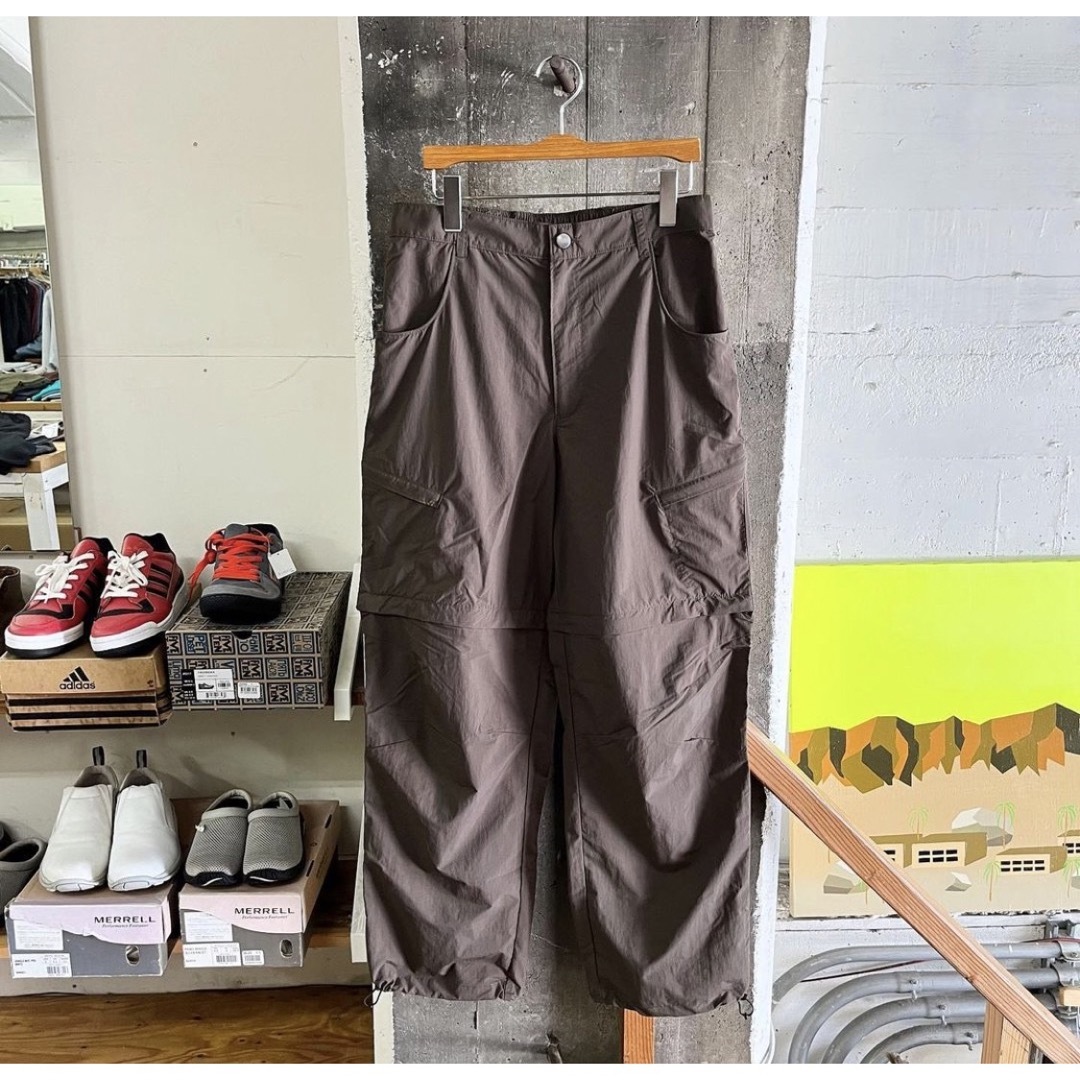 1LDK SELECT(ワンエルディーケーセレクト)のCreek Angler's Device / 2way pants ブラウン メンズのパンツ(その他)の商品写真