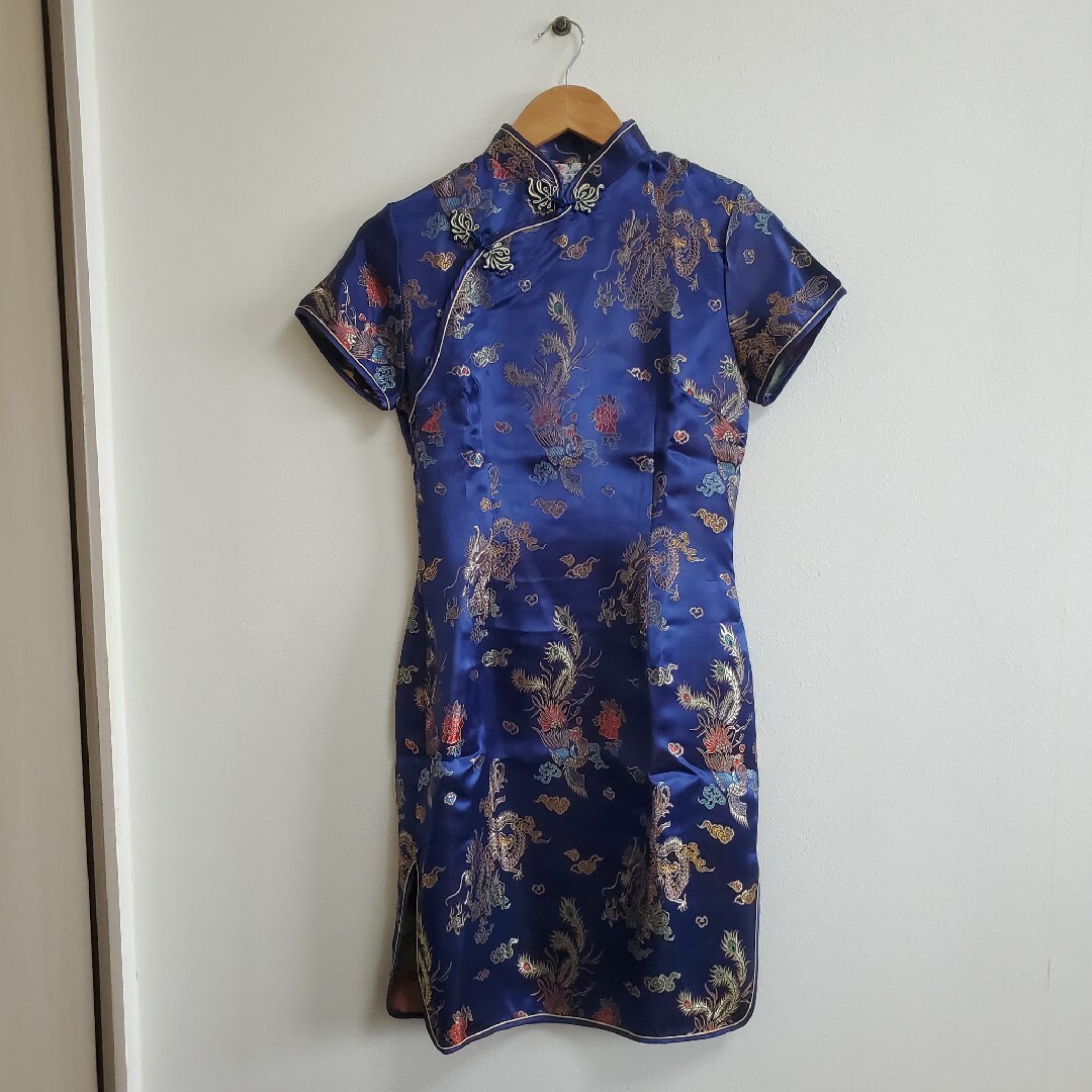 チャイナドレス ネイビー 紺 藍 横浜中華街 レディースのフォーマル/ドレス(その他)の商品写真