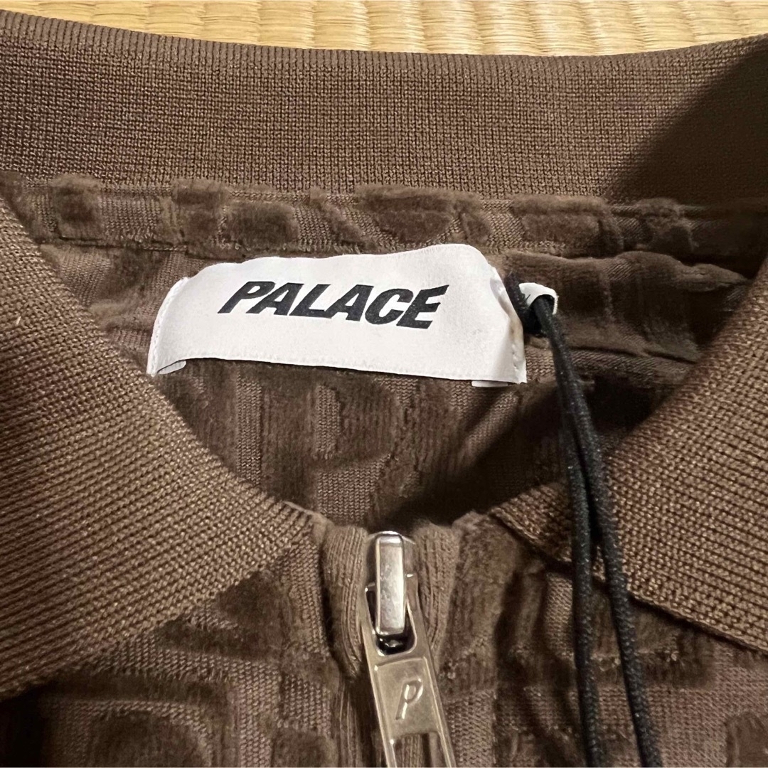 PALACE(パレス)のPALACE Domino Jacquard 1/4 Zip Polo Crew メンズのトップス(ポロシャツ)の商品写真