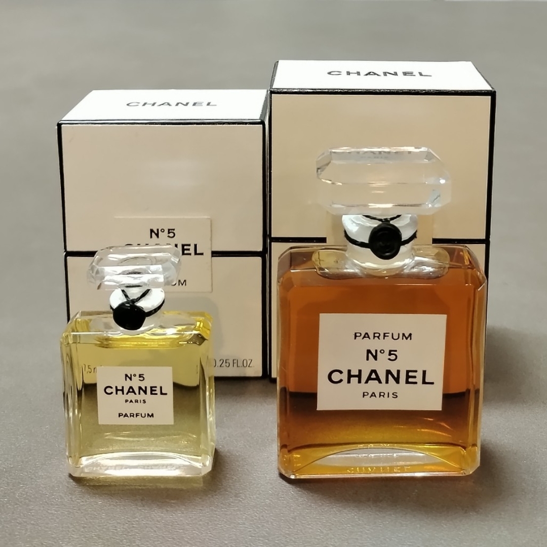 2 CHANEL シャネル N°19 パルファム 28ml 未使用 レディース