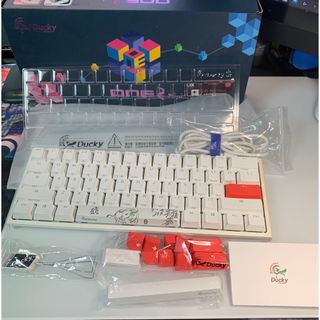 ダッキー(Ducky)の【静音赤軸】ducky one 2 mini pure white 60%(PC周辺機器)