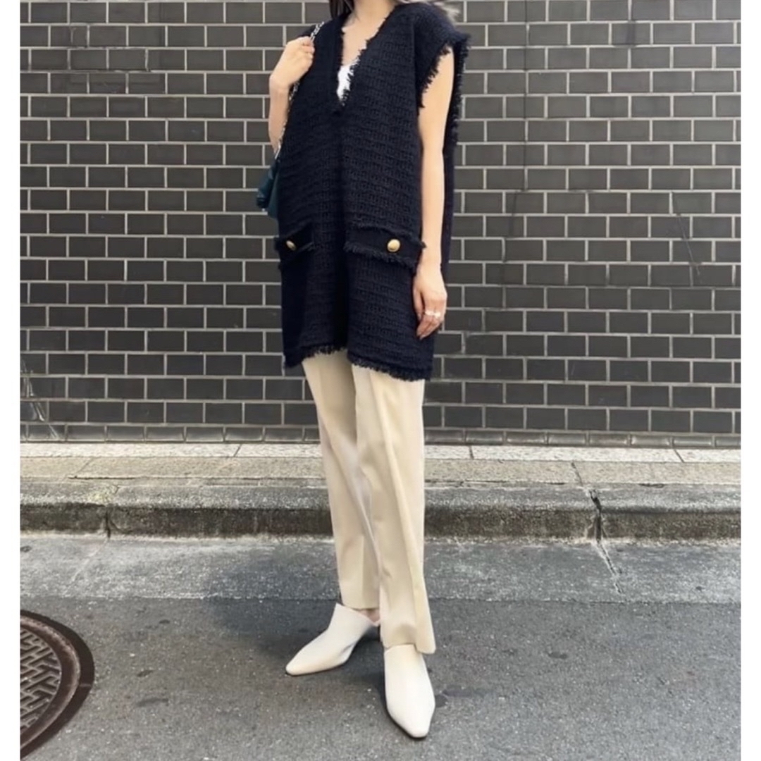 BEAUTY&YOUTH UNITED ARROWS(ビューティアンドユースユナイテッドアローズ)のサテンドロースト パンツ 23SS -ウォッシャブル- レディースのパンツ(カジュアルパンツ)の商品写真