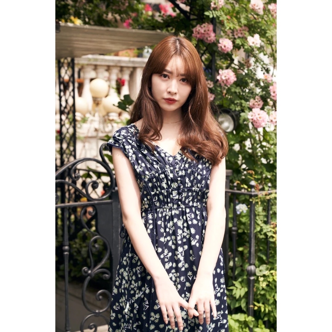 Herlipto Paris Daisy Long Dress - ひざ丈ワンピース