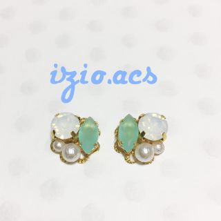 オパールグリーン  ビジュー  ピアス  ハンドメイド(ピアス)