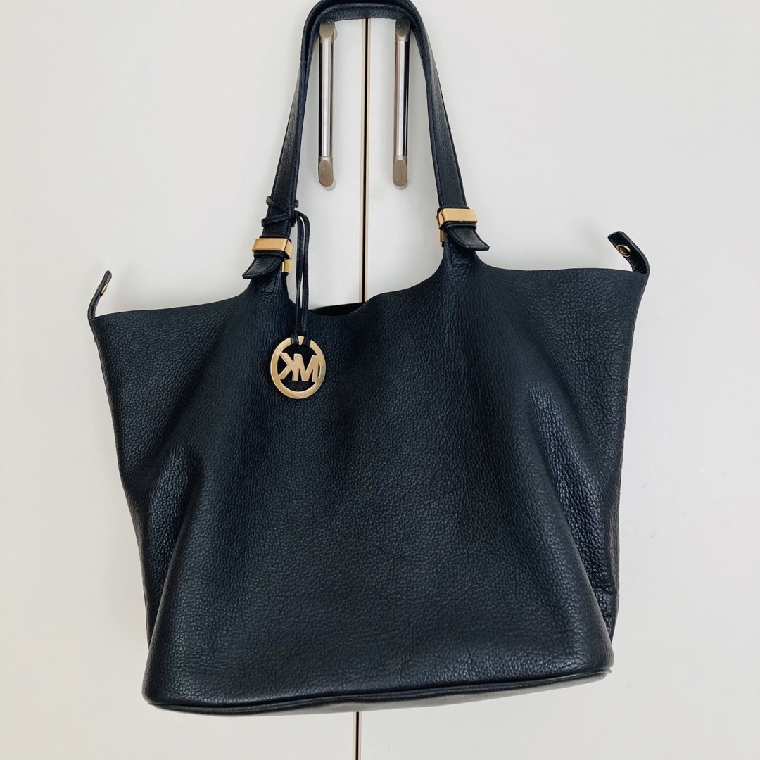 美品　MICHAEL KORS マイケルコース  トートバッグ　大　黒