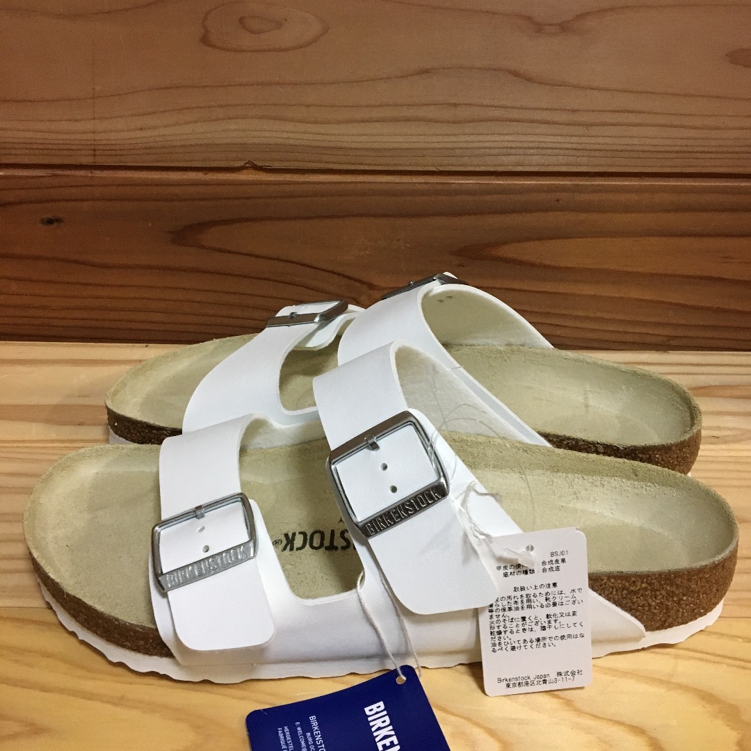 BIRKENSTOCK(ビルケンシュトック)の新品 26 ビルケンシュトック アリゾナ サンダル ドイツ製 メンズの靴/シューズ(サンダル)の商品写真