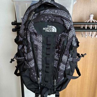 ザノースフェイス(THE NORTH FACE)のノースフェイス バックパック 激レア ペイズリー northface 使用数回(バッグパック/リュック)