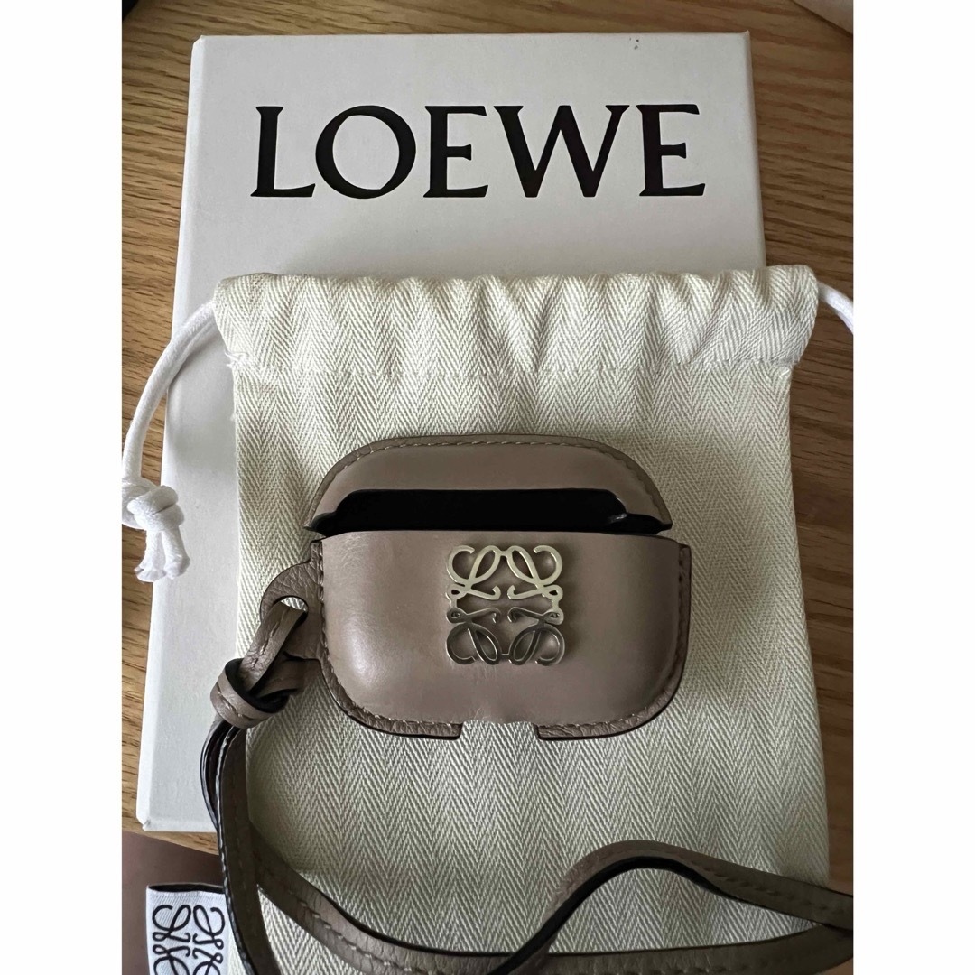 LOEWE - ロエベ LOEWE AirPods Pro ケースの通販 by TK's shop｜ロエベ