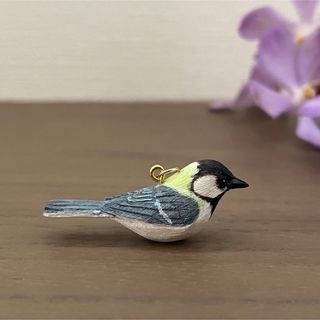 野鳥彫刻 シジュウカラ チャーム 作者ituo(チャーム)