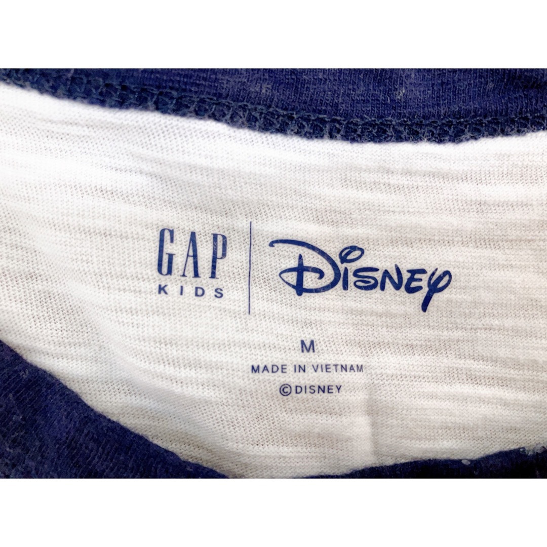 GAP Kids(ギャップキッズ)のGap Kids Disneyコラボ　ノースリーブシャツ　スパンコール キッズ/ベビー/マタニティのキッズ服男の子用(90cm~)(Tシャツ/カットソー)の商品写真