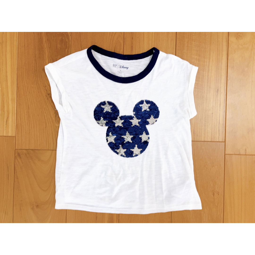 GAP Kids(ギャップキッズ)のGap Kids Disneyコラボ　ノースリーブシャツ　スパンコール キッズ/ベビー/マタニティのキッズ服男の子用(90cm~)(Tシャツ/カットソー)の商品写真