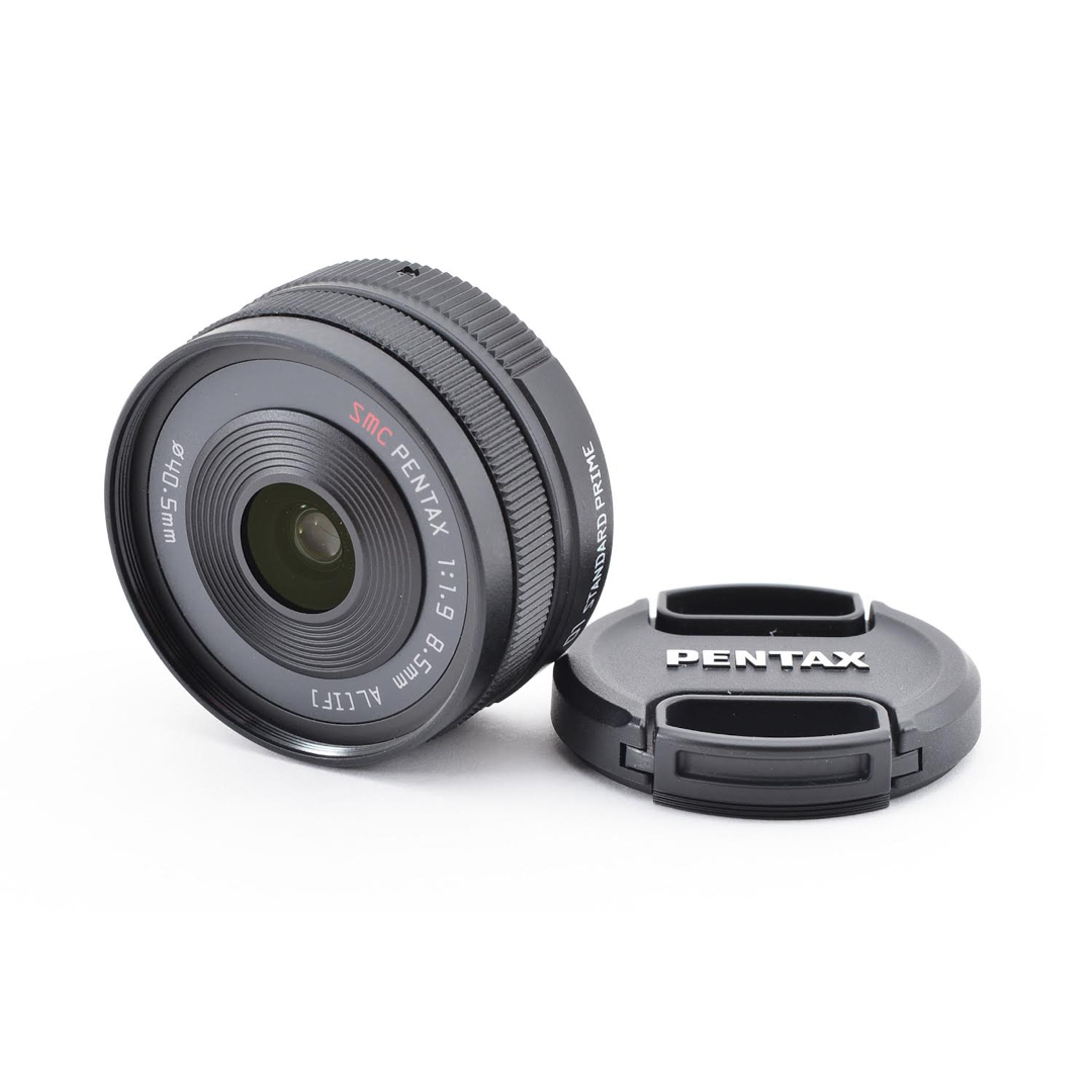 PENTAX(ペンタックス)のPENTAX SMC 8.5mm  STANDARD PRIME ブラック スマホ/家電/カメラのカメラ(レンズ(単焦点))の商品写真