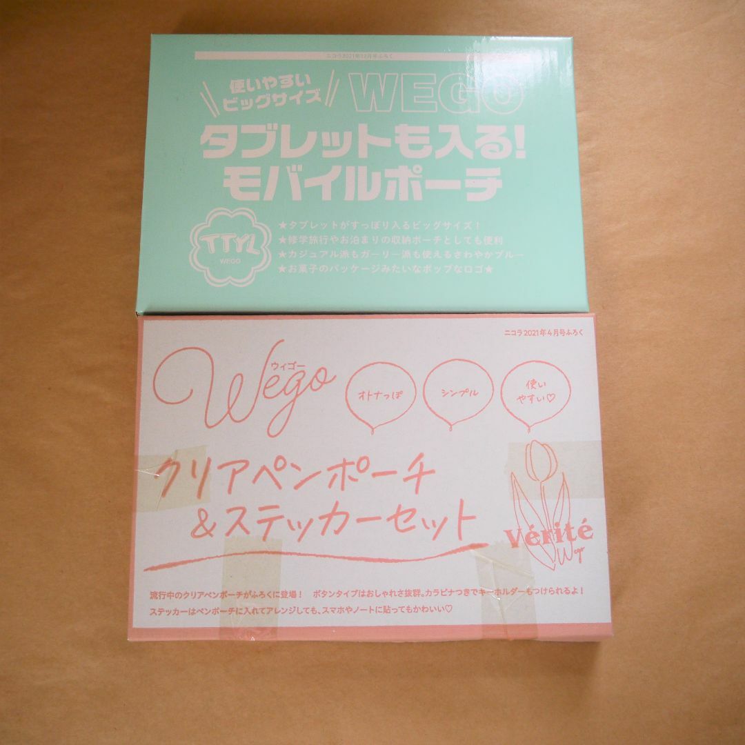 WEGO(ウィゴー)のニコラ　付録　WEGO　2点セット　モバイルポーチ・ペンポーチ　雑誌付録 レディースのファッション小物(ポーチ)の商品写真