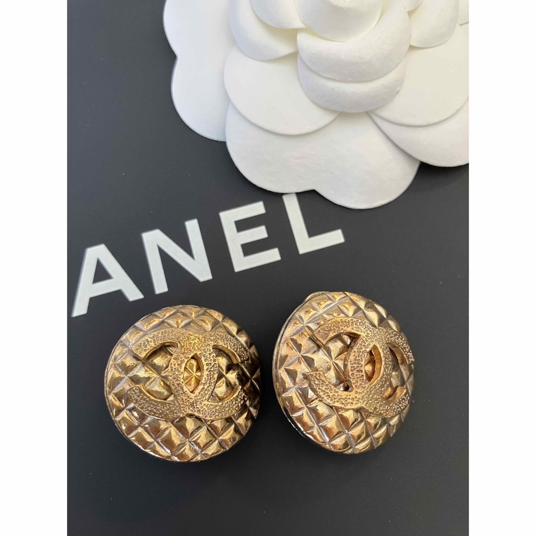 CHANEL シャネル ココ ロゴ マトラッセ イヤリング 丸型 ヴィンテージ