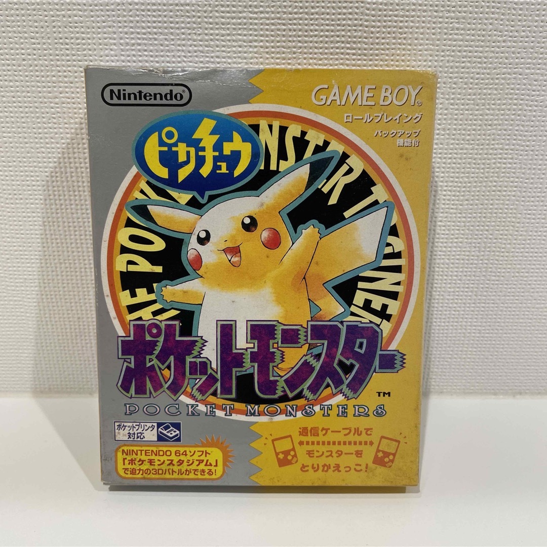 ゲームボーイカラー ポケモン ピカチュウ 箱　取説、マップあり　完品