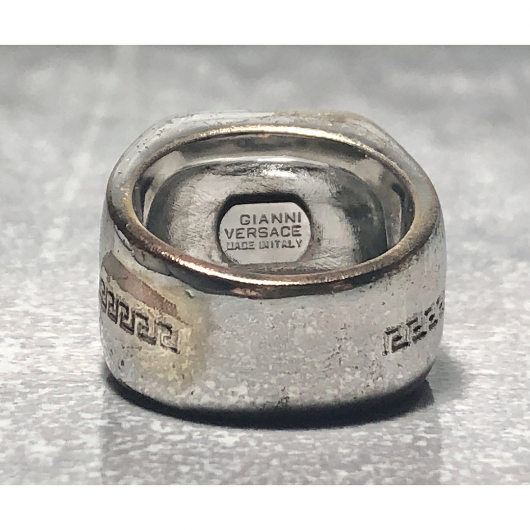 Gianni Versace - レア GIANNI VERSACE ヴェルサーチ 指輪 19号の通販