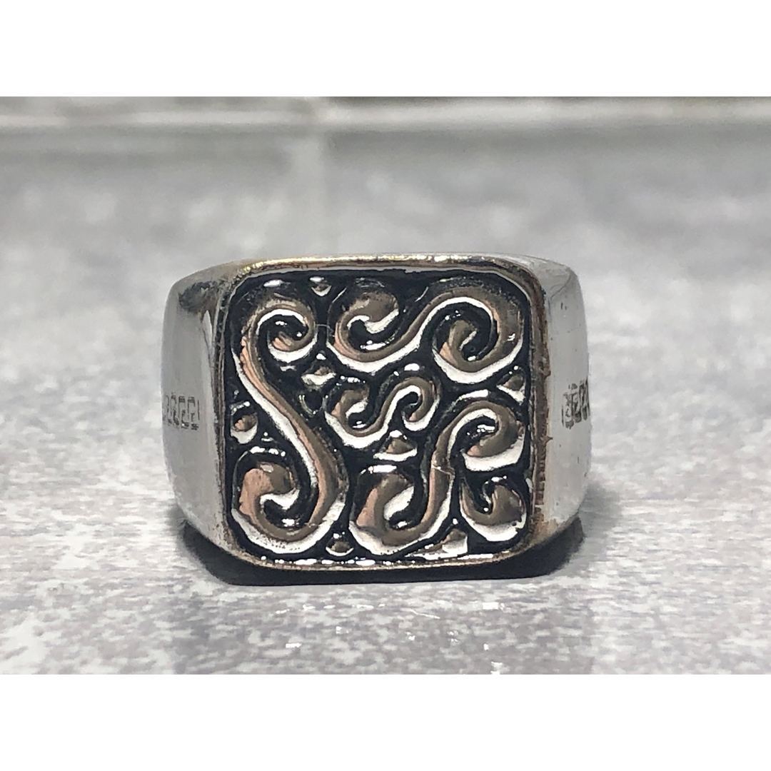 Gianni Versace - レア GIANNI VERSACE ヴェルサーチ 指輪 19号の通販