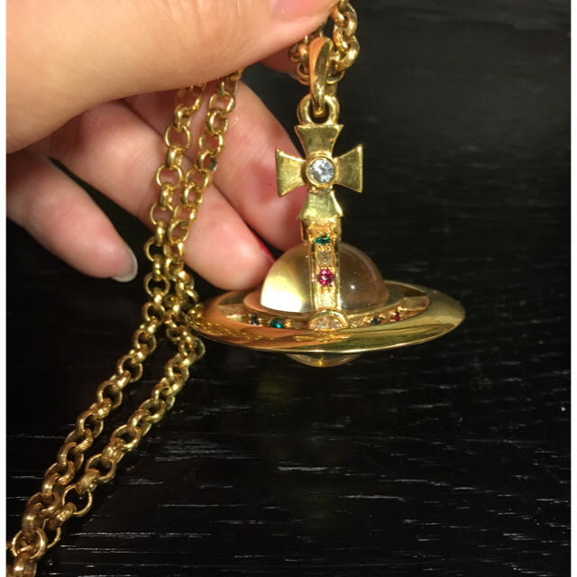 ViVienne Westwood 立体スモールオーブネックレス ViVienne Westwood 立体スモールオーブネックレス