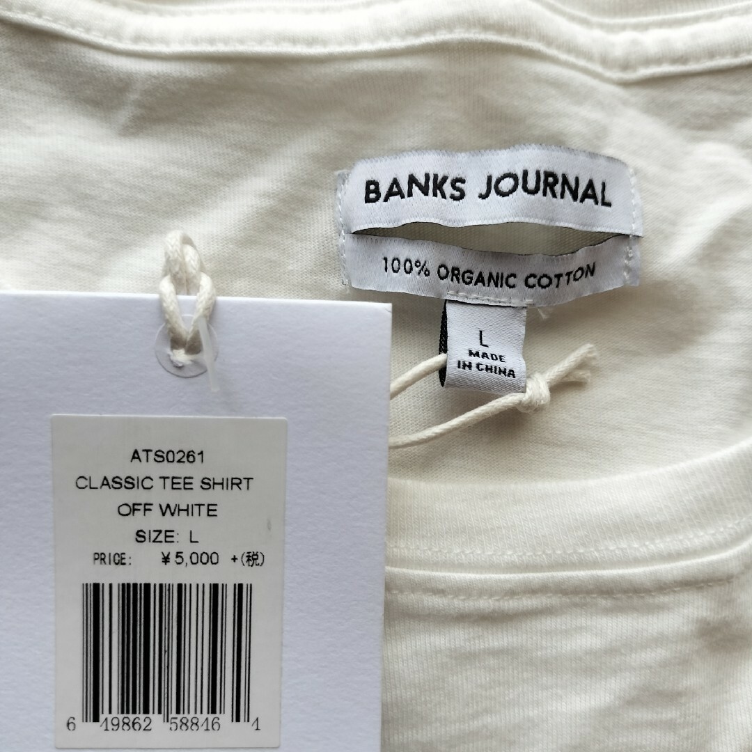 BANKS Mサイズ OFF White フロントロゴ Tシャツ 新品未使用！