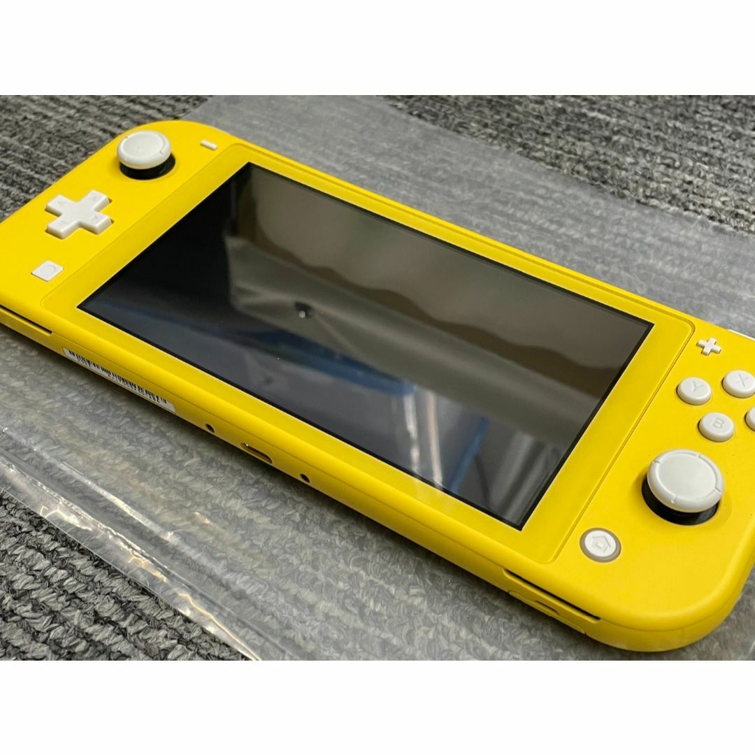 A3585 任天堂 switchLite スイッチライト 本体 ゲーム機 黄色