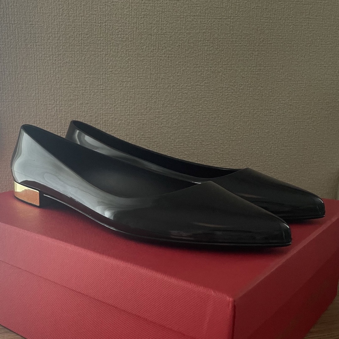 黒エナメルパンプス レディースの靴/シューズ(ハイヒール/パンプス)の商品写真