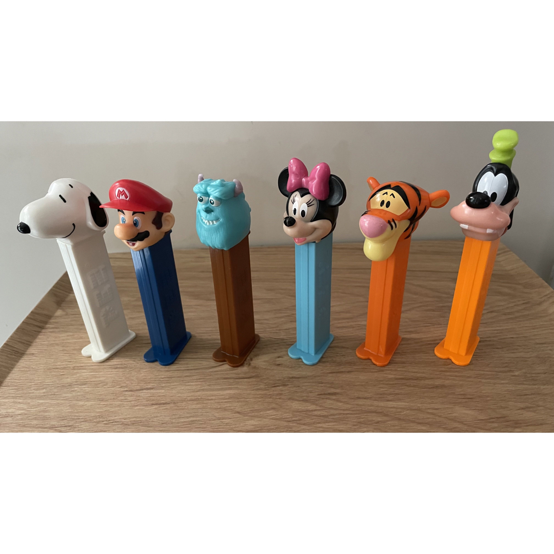 ディズニーキャラクター　PEZ ペッツ容器6本セット