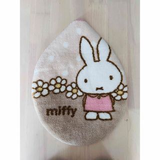 ミッフィー  miffy トイレタリーセット　(リトルミイ/レッド)　未使用(トイレマット)