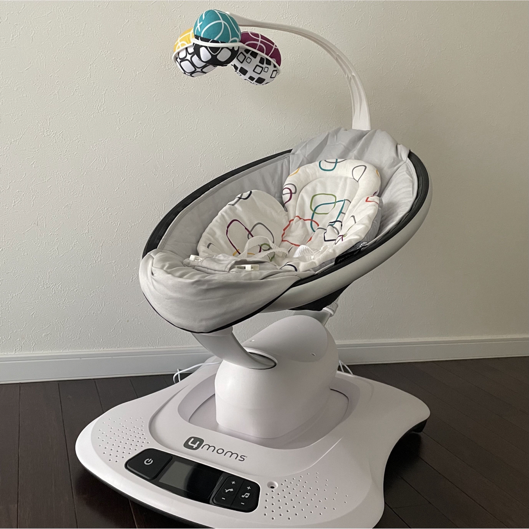 おれ様専用】4moms mamaRoo4（ママルー4）電動バウンサーの通販 by