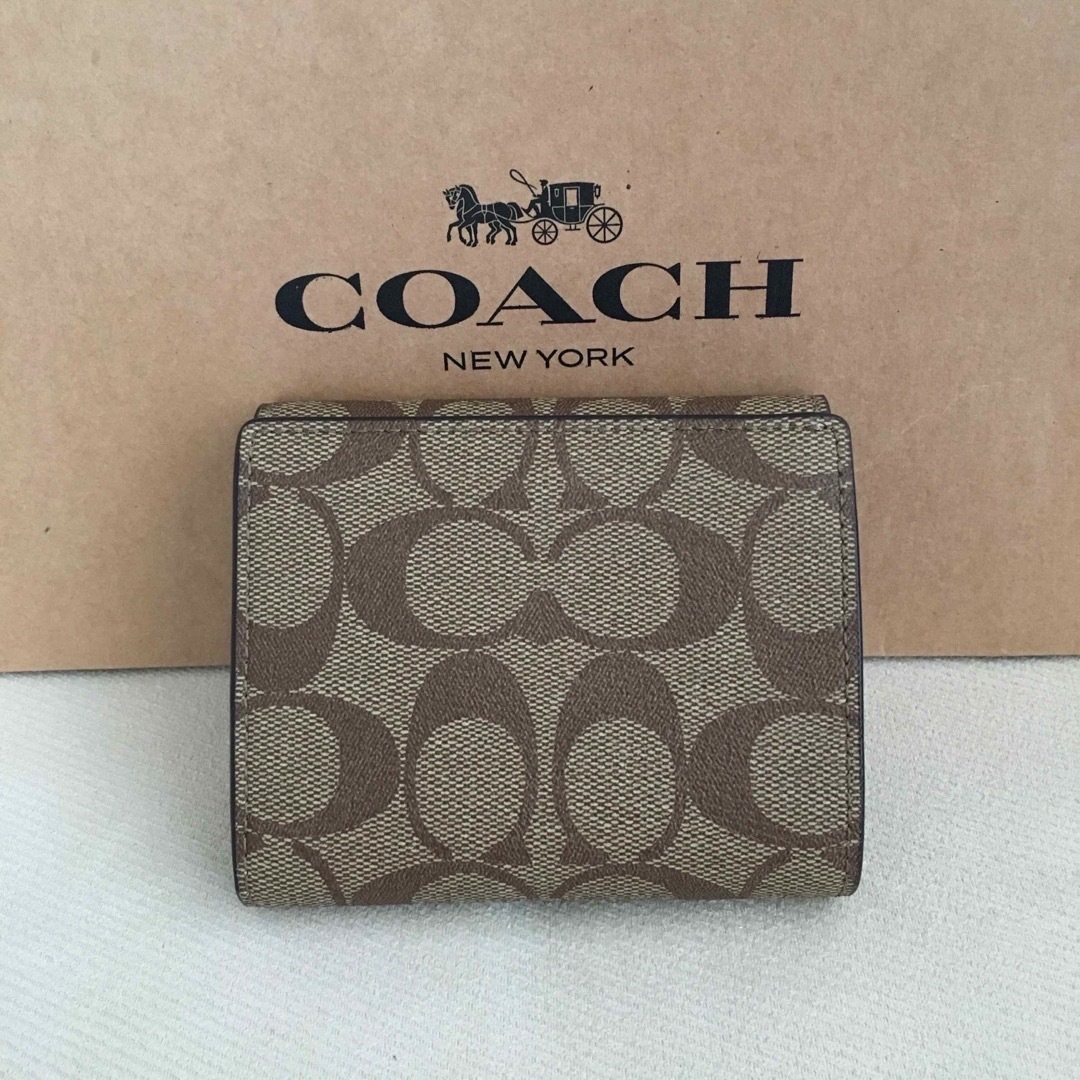 新品 COACH コーチ 定価49,500円 二つ折り財布 シグネチャー レザー