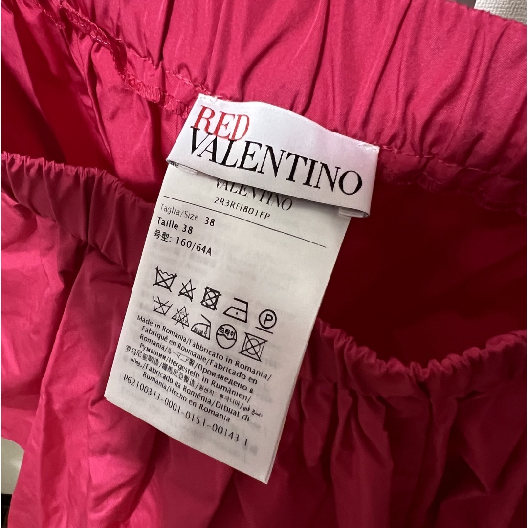 RED VALENTINO(レッドヴァレンティノ)のRED VALENTINO レッドバレンティノ ショートパンツ ピンク 美品 レディースのパンツ(ショートパンツ)の商品写真