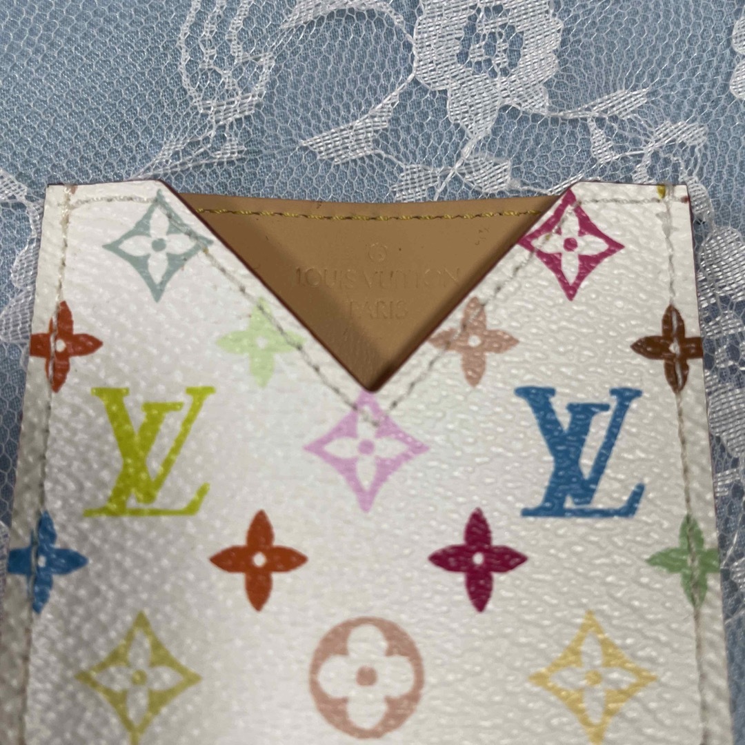 ☆新品未使用☆LOUIS VUITTON ミラー☆マルチカラーホワイト☆ ☆新品未使用☆LOUIS VUITTON ミラー☆マルチカラーホワイト☆