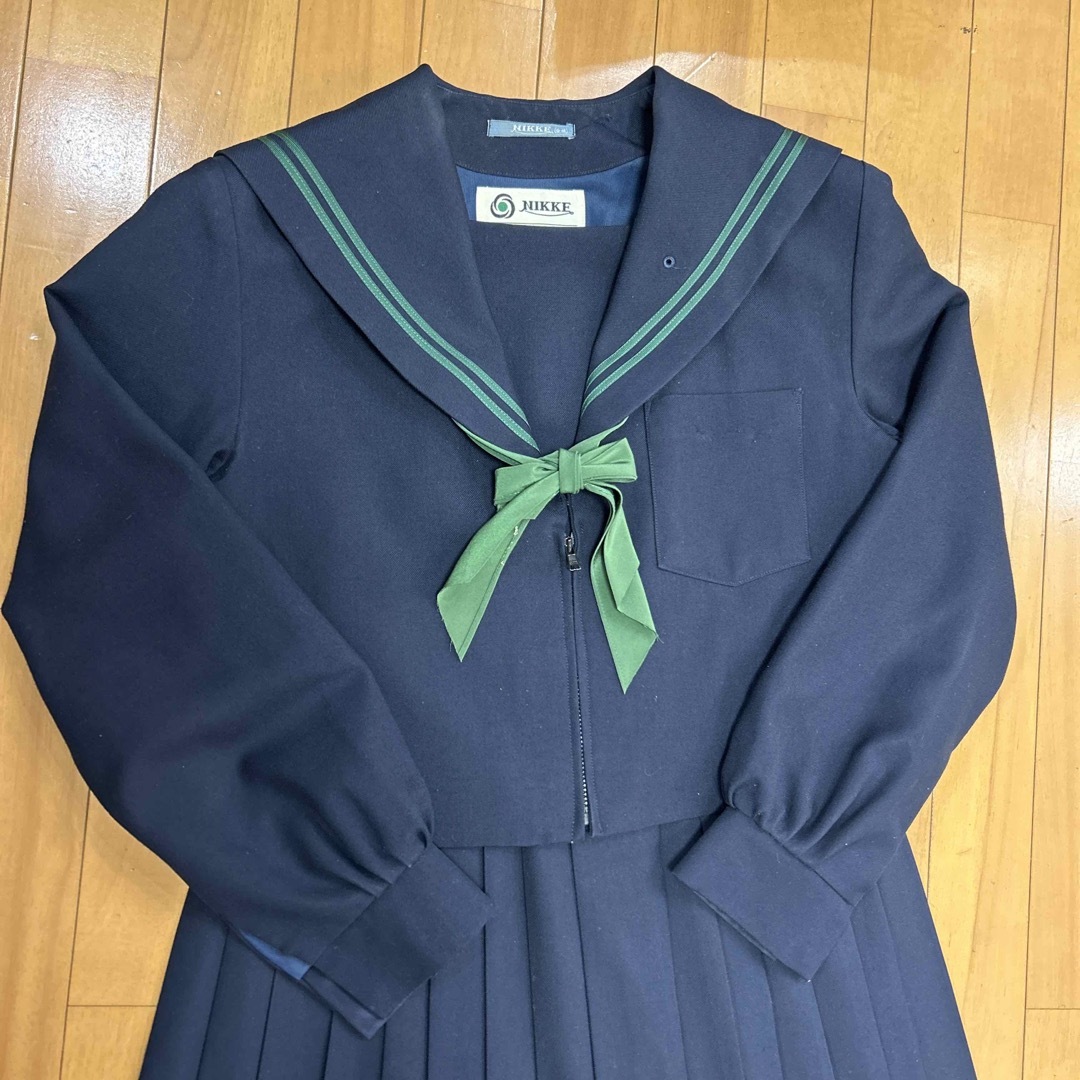 c-8 コスプレ衣装 冬 制服 上下セット リボン付き レディースのレディース その他(セット/コーデ)の商品写真