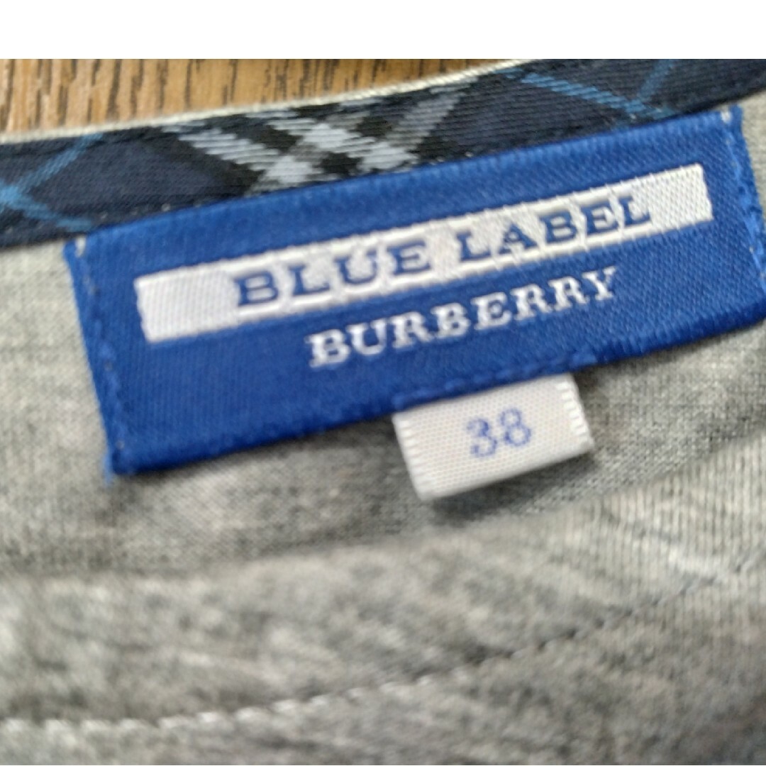 BURBERRY BLUE LABEL(バーバリーブルーレーベル)のバーバリーブルーレーベル/カットソー レディースのトップス(カットソー(半袖/袖なし))の商品写真