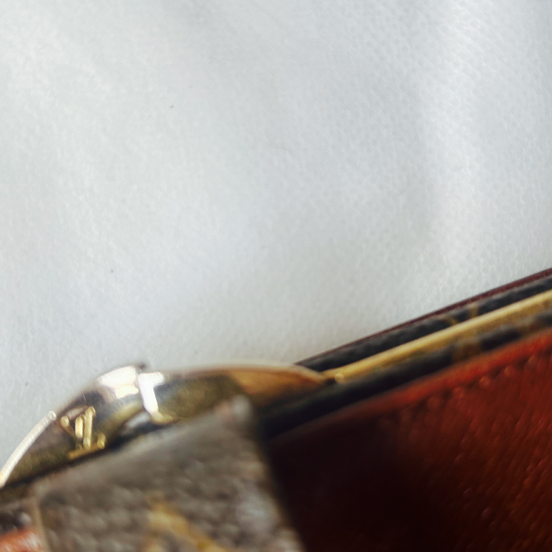 LOUIS VUITTON(ルイヴィトン)の極美品ルイヴィトンモノグラムがま口二つ折り財布 レディースのファッション小物(財布)の商品写真