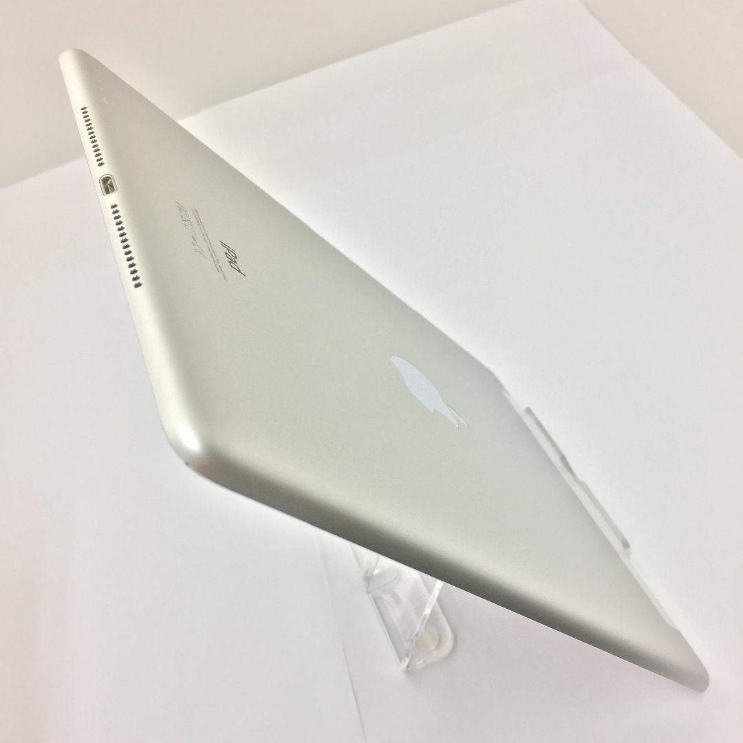 iPad(アイパッド)の【B】iPad Air 2/16GB/356966060635150 スマホ/家電/カメラのPC/タブレット(タブレット)の商品写真