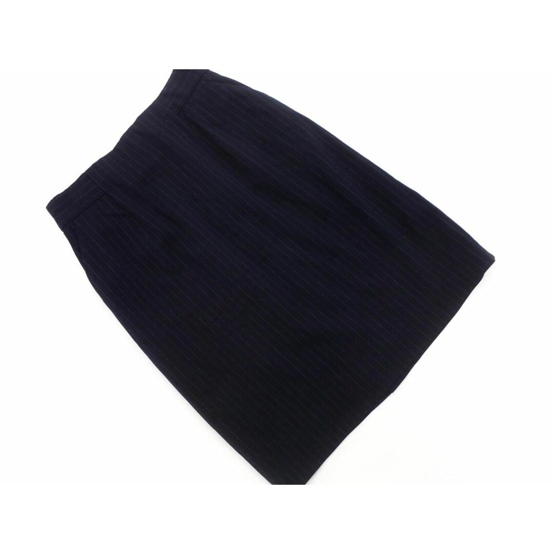 kumikyoku（組曲）(クミキョク)のKUMIKYOKU 組曲 ストライプ タイト スカート size2/濃紺 ■■ レディース レディースのスカート(ミニスカート)の商品写真