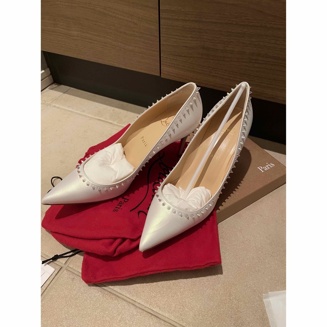 クリスチャンルブタン パンプス スタッズ アンジェリーナ louboutin