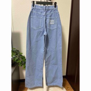 新品★MIUMIU ブルーのデニムパンツですS