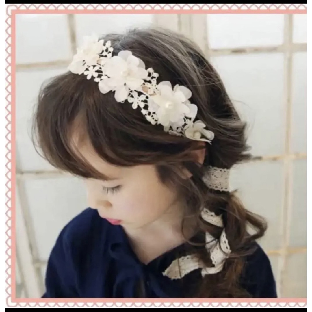 カチューシャ ヘッドドレス ヘアアクセサリー 子供用　新品未使用 キッズ/ベビー/マタニティのこども用ファッション小物(その他)の商品写真