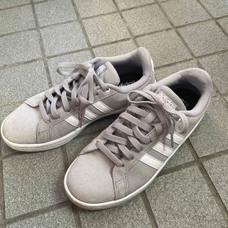 アディダス スニーカー(レディース)(グレー/灰色系)の通販 100点以上 ...